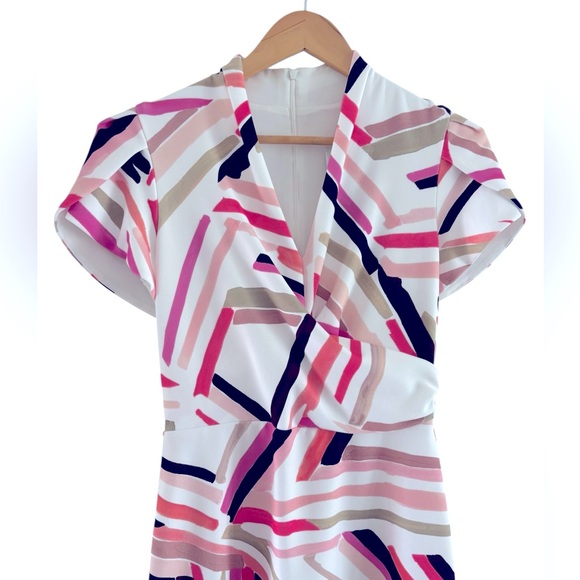 Joseph Ribkoff Dresses & Skirts - Joseph Ribkoff lined Multicolor Abstract Print Dress! Size 4. Preloved.
